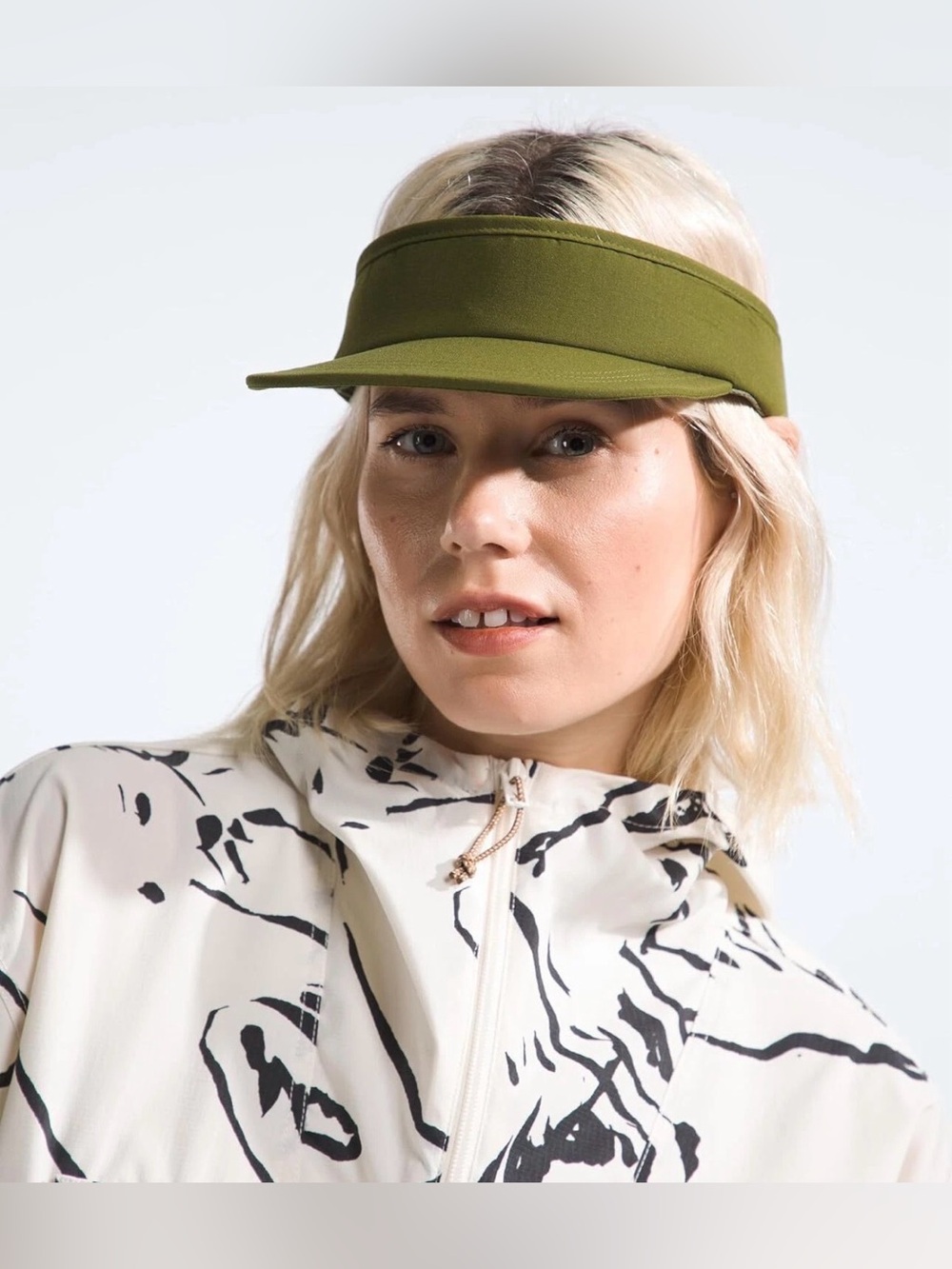 The North Face Visor ClassV Hat Cap Buckle Strap Womens OneSize Forest Olive NWT